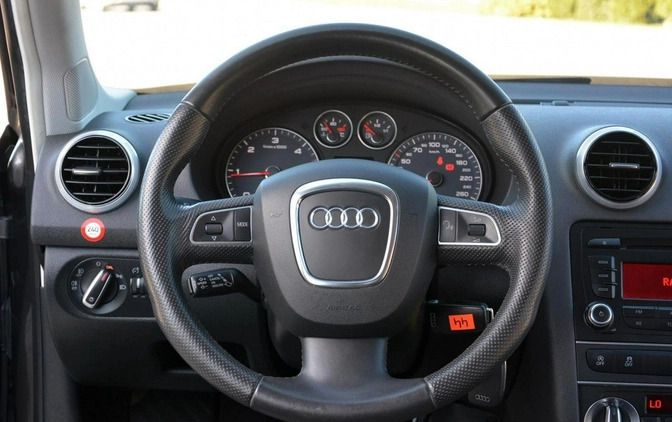 Audi A3 cena 36900 przebieg: 207581, rok produkcji 2011 z Dębno małe 436